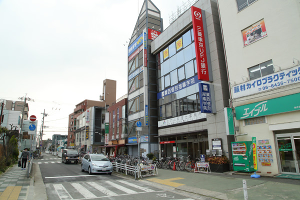 駅からの道のり